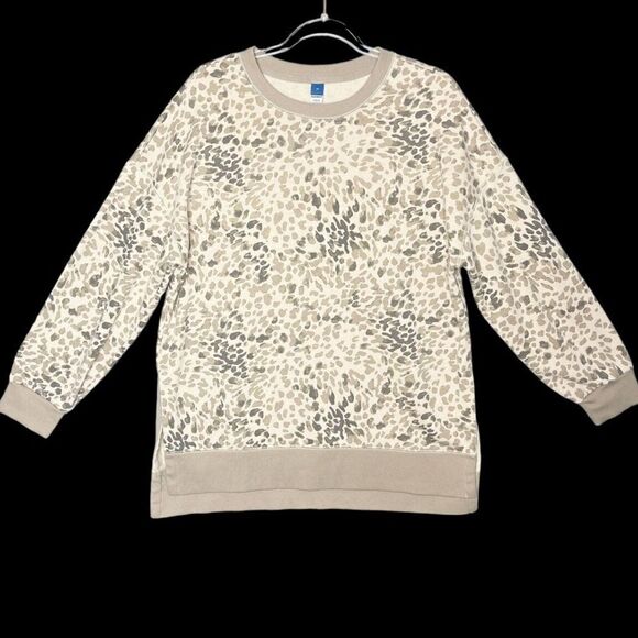 Old Navy Animal Print Sweater. size medium. - Picture 1 of 9